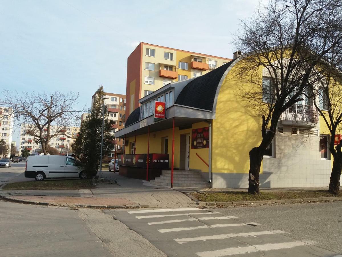 Nové Zámky Hradna 9A 아파트 외부 사진