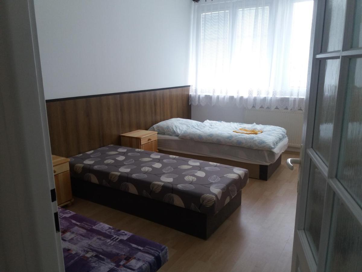 Nové Zámky Hradna 9A 아파트 외부 사진